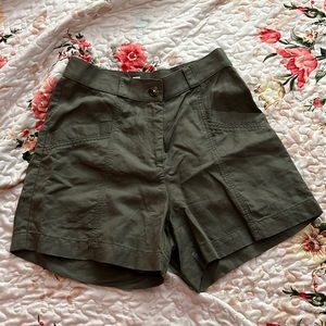 Amour Vert milo femme fete shorts in olive